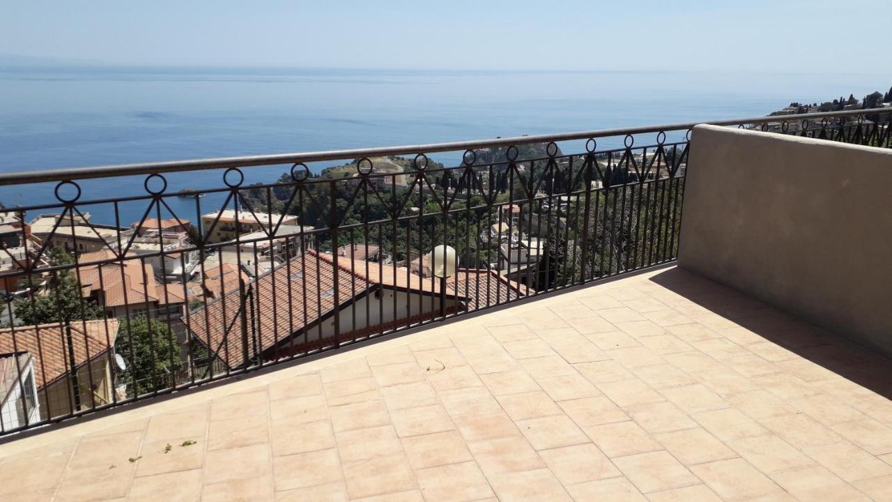 Appartamento Incantevole A Taormina - Casa Ninetta Zewnętrze zdjęcie